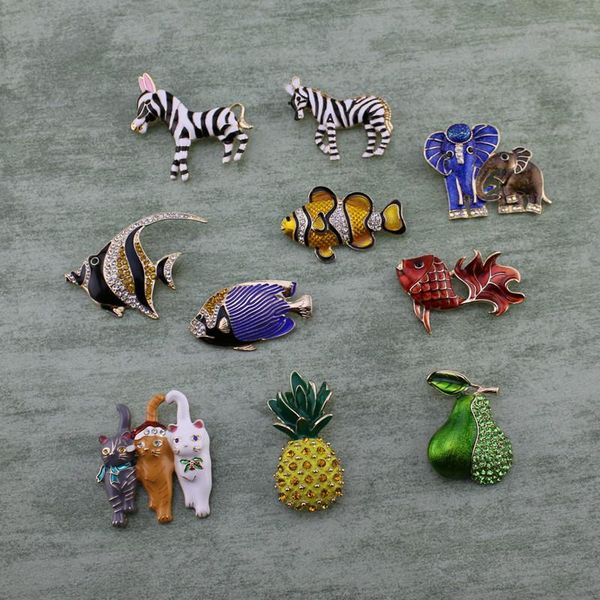 pins, brooches retro handmade color enamel ocean fish elephant horse cat pineapple pear fashion brooch, Gray
pins, brooches retro handmade color enamel ocean fish elephant horse cat pineapple pear fashion brooch, Gray