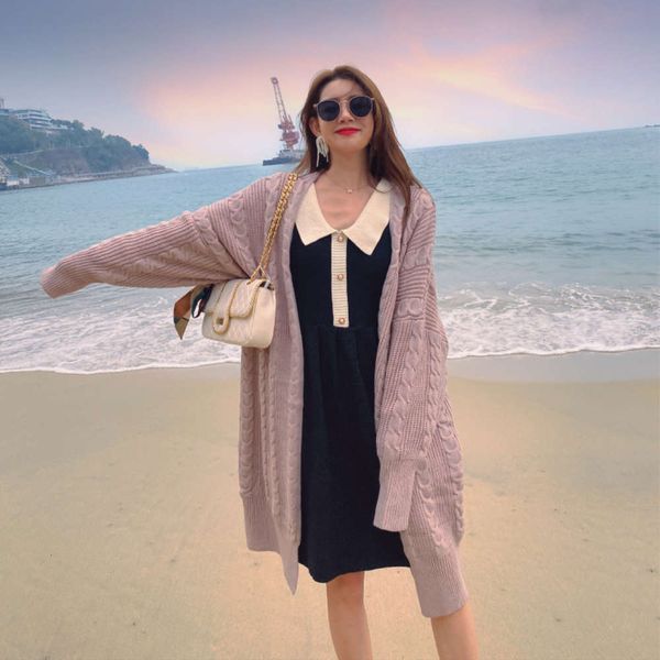 cardigan autumn and twist winter 2020 new coarse lazy wind loose medium length sweater knitted coat women's gentle wind luxury, White;black
cardigan autumn and twist winter 2020 new coarse lazy wind loose medium length sweater knitted coat women's gentle wind luxury, White;black