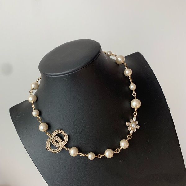 design necklace womensmall fragrant pearl inlaid with diamond, sweet and lovely temperament necklace, net red, versatile, fash, Silver
design necklace womensmall fragrant pearl inlaid with diamond, sweet and lovely temperament necklace, net red, versatile, fash, Silver