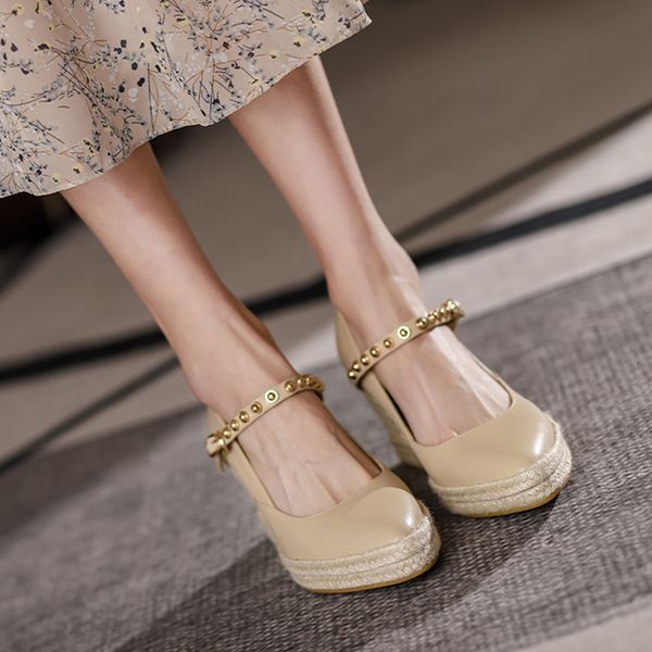luxury shoes slope heel single 2021 spring rivet slotted buckle thick bottom waterproof platform straw high-heeled women's sho, Black
luxury shoes slope heel single 2021 spring rivet slotted buckle thick bottom waterproof platform straw high-heeled women's sho, Black