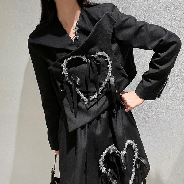 women's jackets designer irregular bowknot diamond beaded casual jacket 2022 ladies spring high-quality short skirt suit bra y2k, Black;brown
women's jackets designer irregular bowknot diamond beaded casual jacket 2022 ladies spring high-quality short skirt suit bra y2k, Black;brown