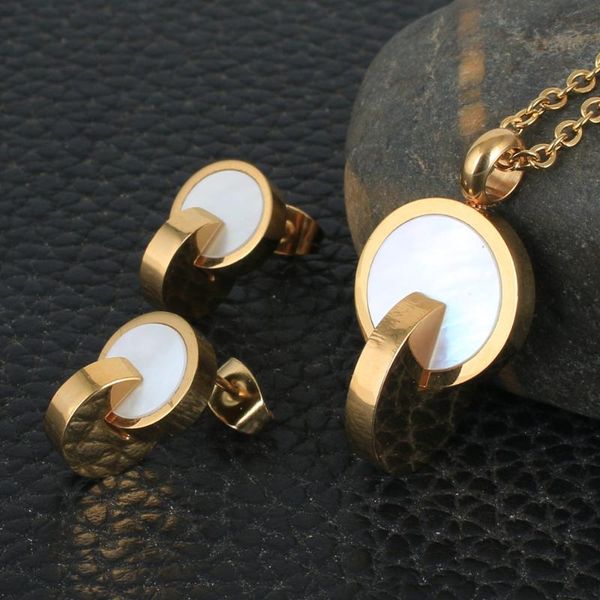 earrings & necklace round fashion stainless steel jewelry sets for women gold color pendants and sewgascc, Silver
earrings & necklace round fashion stainless steel jewelry sets for women gold color pendants and sewgascc, Silver