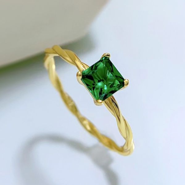 s925 silver twist princess square ring female wedding ring ins simple cold wind jewelry cx220314
s925 silver twist princess square ring female wedding ring ins simple cold wind jewelry cx220314