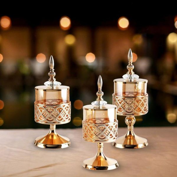 candle holders candlestick decoration glass dining table candlelight european style romantic gifts durable wedding props
candle holders candlestick decoration glass dining table candlelight european style romantic gifts durable wedding props