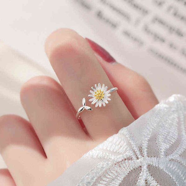fashion cute yellow daisy ring female small leaf opening ring romantic girlfriend ring birthday party anniversary gift g1125, Slivery;golden
fashion cute yellow daisy ring female small leaf opening ring romantic girlfriend ring birthday party anniversary gift g1125, Slivery;golden