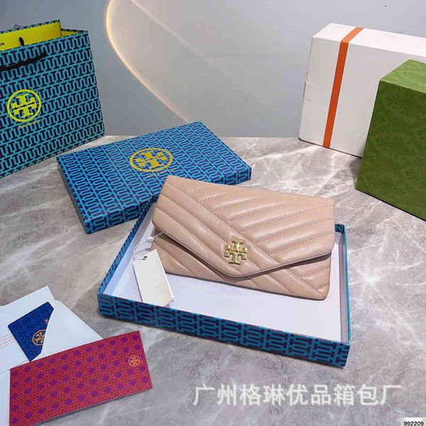 2021 female new sheepskin one shoulder messenger diamond chain envelope kira organ carrying ulds
2021 female new sheepskin one shoulder messenger diamond chain envelope kira organ carrying ulds