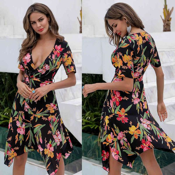 women's summer print bandage beach skirt v-neck irregular square scarf hem holiday dress, Black;gray
women's summer print bandage beach skirt v-neck irregular square scarf hem holiday dress, Black;gray