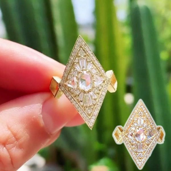 wedding rings luxury silver color rhombus geometric shape women ceremony brilliant cz female party ring statement jewelry, Slivery;golden
wedding rings luxury silver color rhombus geometric shape women ceremony brilliant cz female party ring statement jewelry, Slivery;golden