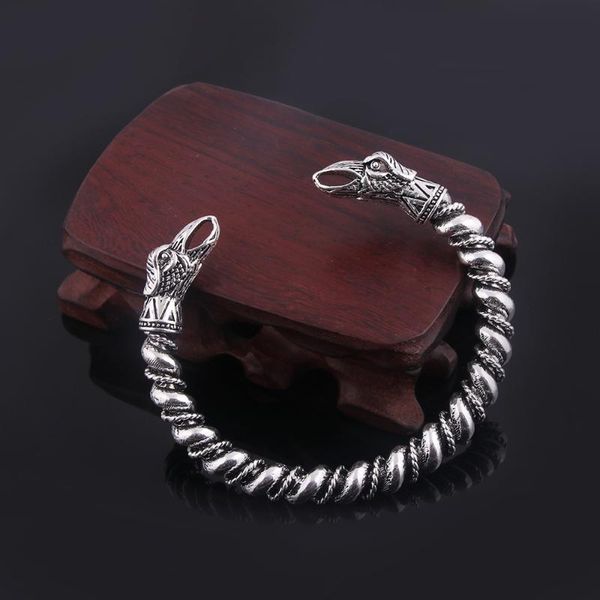 bangle viking norse raven open men bracelets eagle beak with twisted pattern carved metal cuff bangles for male luckly jewelry, Black
bangle viking norse raven open men bracelets eagle beak with twisted pattern carved metal cuff bangles for male luckly jewelry, Black