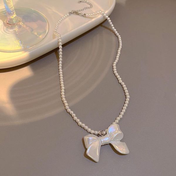 pendant necklaces sweet pearl bowknot necklace aesthetic clavicle chain earrings set versatile fashionable shining jewelry retro style, Silver
pendant necklaces sweet pearl bowknot necklace aesthetic clavicle chain earrings set versatile fashionable shining jewelry retro style, Silver