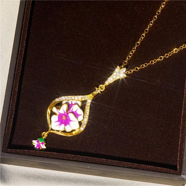 chains fashion exquisite white flower necklace female charm banquet party jewelry valentine's day gift wholesale, Silver
chains fashion exquisite white flower necklace female charm banquet party jewelry valentine's day gift wholesale, Silver