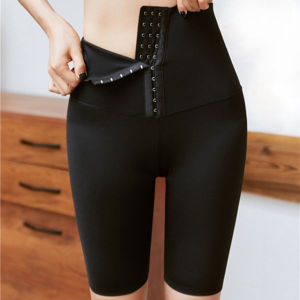 nylon high abdominal sports tights women's shaping 5-point barbie three row button waist and hip lifting yoga pants, Gray
nylon high abdominal sports tights women's shaping 5-point barbie three row button waist and hip lifting yoga pants, Gray