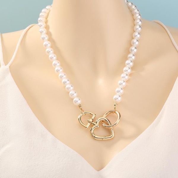 chains retro letter portrait coin lock pendants with pearl golden alloy spring clasp necklace for women jewelry accessories, Silver
chains retro letter portrait coin lock pendants with pearl golden alloy spring clasp necklace for women jewelry accessories, Silver