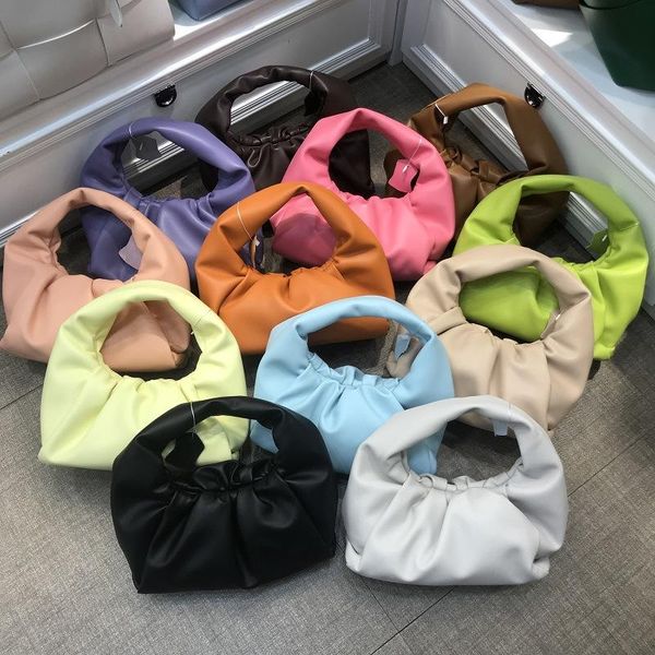 evening bags retro women cowhide handbag fashion messenger bag lady large capacity dumpling daily portable hand carry girls purse
evening bags retro women cowhide handbag fashion messenger bag lady large capacity dumpling daily portable hand carry girls purse