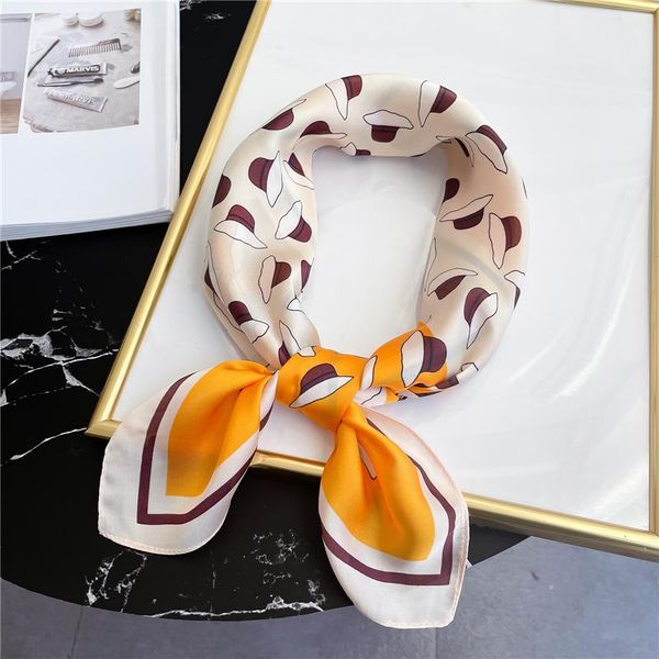 scarves 2021 design print scarf silk hairband tie soft foulard neckerchief square women spring summer bandana shawl wrap, Blue;gray
scarves 2021 design print scarf silk hairband tie soft foulard neckerchief square women spring summer bandana shawl wrap, Blue;gray