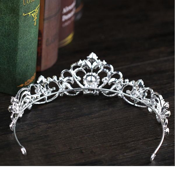 trendy crystal crown silver color bridal tiara and crown hair accessories for wedding bride hair jewelry h qyldrm
trendy crystal crown silver color bridal tiara and crown hair accessories for wedding bride hair jewelry h qyldrm
