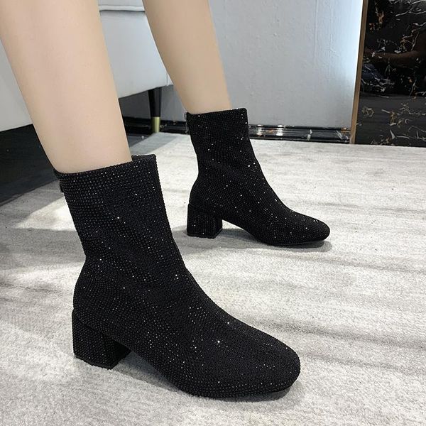 boots crystal black ankle women shoes glitter high heel short winter warm thick femmes bottes 2021
boots crystal black ankle women shoes glitter high heel short winter warm thick femmes bottes 2021