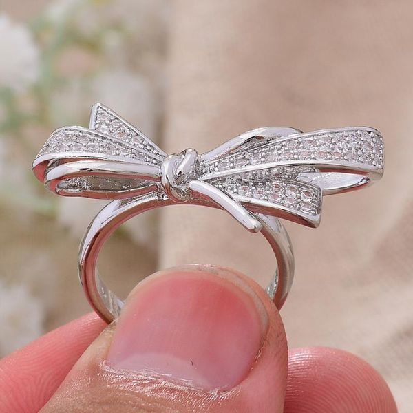 cluster rings 2021 arrival 100% 925 sterling silver trendy bowknot shiny cz zircon ladies party for women gifts girlfriend, Golden;silver
cluster rings 2021 arrival 100% 925 sterling silver trendy bowknot shiny cz zircon ladies party for women gifts girlfriend, Golden;silver