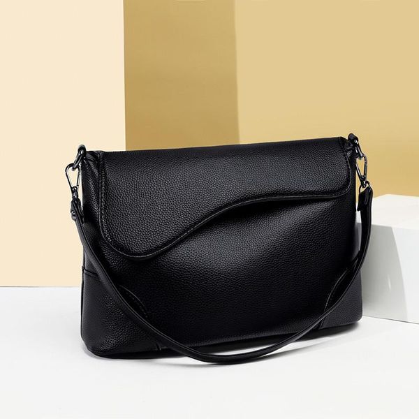 vintage saddle shape flap bags for women 2021 new quality leather shoulder bag lady unique design solid crossbody messenger bag
vintage saddle shape flap bags for women 2021 new quality leather shoulder bag lady unique design solid crossbody messenger bag