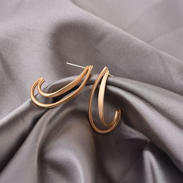 budrovky cool ins earrings matte texture multi-layer matte c- shaped ear ring earrings trendy 2020dio chan contact, Silver
budrovky cool ins earrings matte texture multi-layer matte c- shaped ear ring earrings trendy 2020dio chan contact, Silver