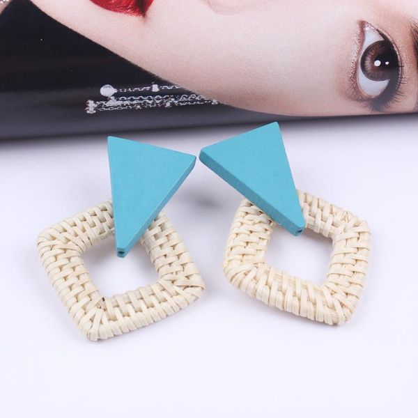 stud 2021 arrive women girls fashion geometric handmade earrings ear studs earring jewelry accessories gifts female brincos, Golden;silver
stud 2021 arrive women girls fashion geometric handmade earrings ear studs earring jewelry accessories gifts female brincos, Golden;silver