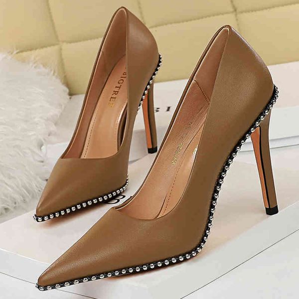 dress shoes bigtree string rivets granular leather bombs plutonium shoes high heels woman stiletto office size 43 vd9g, Black
dress shoes bigtree string rivets granular leather bombs plutonium shoes high heels woman stiletto office size 43 vd9g, Black