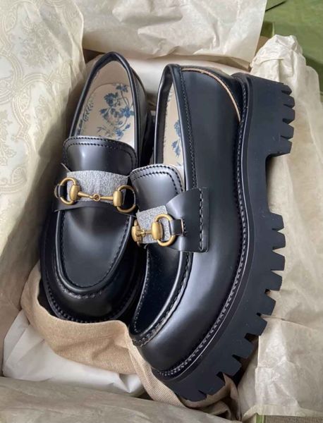 wholesale women's loafer dress shoes horsebit gold-toned sneakers famous lug sole embroidery bee lady casual walking party wedding, Black
wholesale women's loafer dress shoes horsebit gold-toned sneakers famous lug sole embroidery bee lady casual walking party wedding, Black