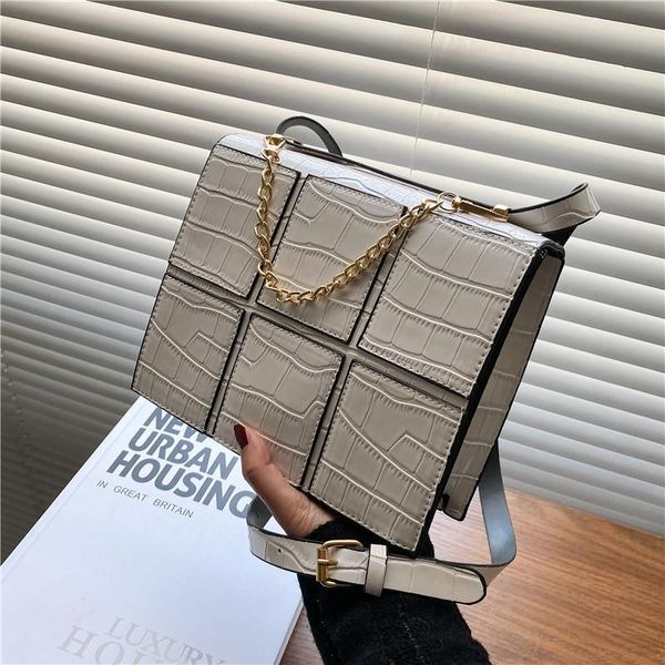 evening bags fashion designer shoulder retro casual women totes crossbody female leather white chain handbag for 2021
evening bags fashion designer shoulder retro casual women totes crossbody female leather white chain handbag for 2021