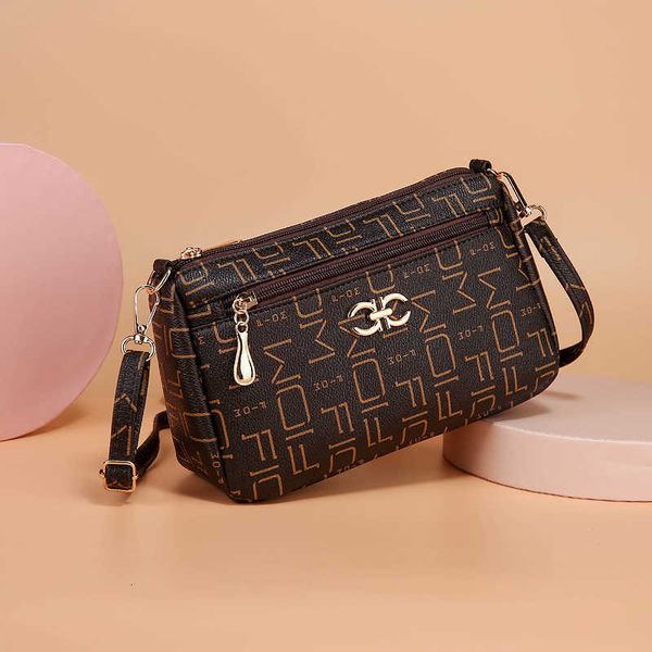 women's fashion straddle single shoulder bag mini korean middle-aged and elderly women's bag
women's fashion straddle single shoulder bag mini korean middle-aged and elderly women's bag