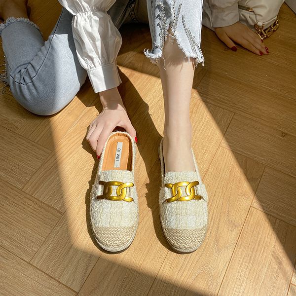 luxury slippers baotou half slipper's straw linen thick soled loafers in summer 2021, Black
luxury slippers baotou half slipper's straw linen thick soled loafers in summer 2021, Black