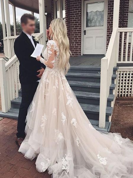 new cascading 2021 ruffles appliques long sleeves country wedding es elegant beach boho vintage bridal gowns robe de mariee 3dn2, White
new cascading 2021 ruffles appliques long sleeves country wedding es elegant beach boho vintage bridal gowns robe de mariee 3dn2, White