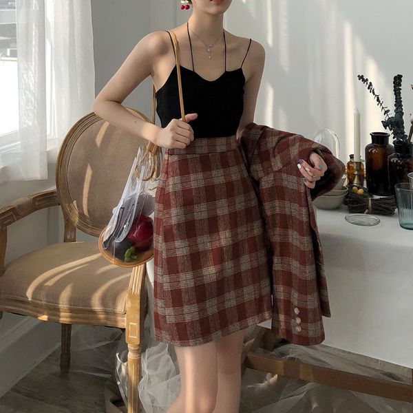 women red black gothic plaid skirt autumn high waist korea harajuku japanese cute mini a-line woolen winter skirts cosplay
women red black gothic plaid skirt autumn high waist korea harajuku japanese cute mini a-line woolen winter skirts cosplay