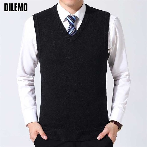 fashion brand sweater man pullovers vest slim fit jumpers knitwear sleeveless winter korean style casual clothing men 211221, White;black
fashion brand sweater man pullovers vest slim fit jumpers knitwear sleeveless winter korean style casual clothing men 211221, White;black