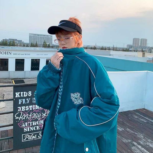 cotton-padded jacket winter hong kong style double-sided men women korean retro plush loose reflective plus velvet lovers coats 210526, Black;brown
cotton-padded jacket winter hong kong style double-sided men women korean retro plush loose reflective plus velvet lovers coats 210526, Black;brown