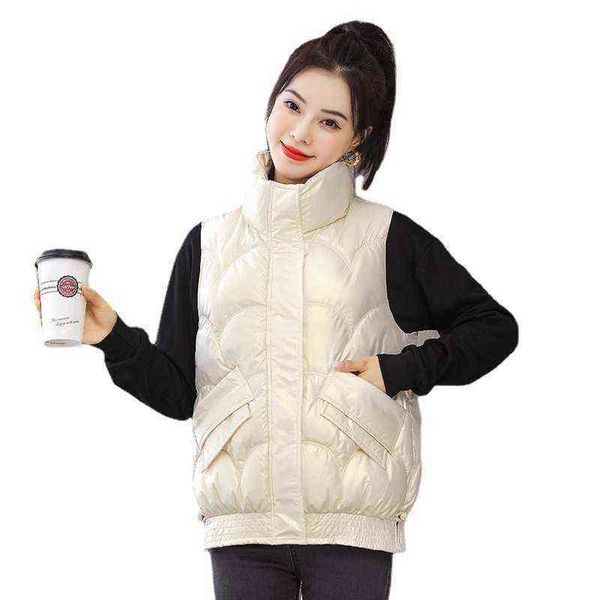 2021 autumn and winter women's shorts stand collar cotton vest down warm, Black;white
2021 autumn and winter women's shorts stand collar cotton vest down warm, Black;white