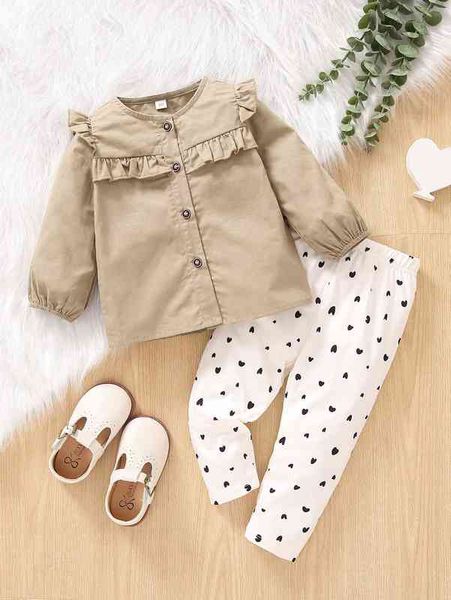 baby frill trim lantern sleeve blouse & heart print pants she, White
baby frill trim lantern sleeve blouse & heart print pants she, White