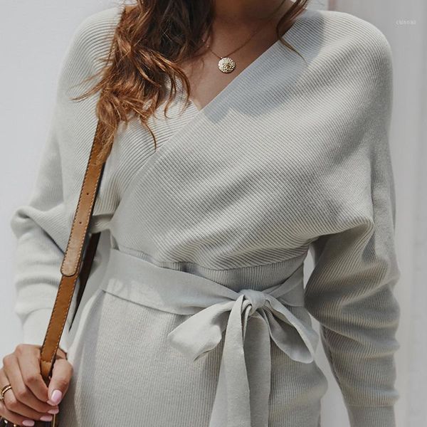 women's sweaters solid color sweater knitwear bag hip warm women casual collar autumn black jumpers female, White;black
women's sweaters solid color sweater knitwear bag hip warm women casual collar autumn black jumpers female, White;black