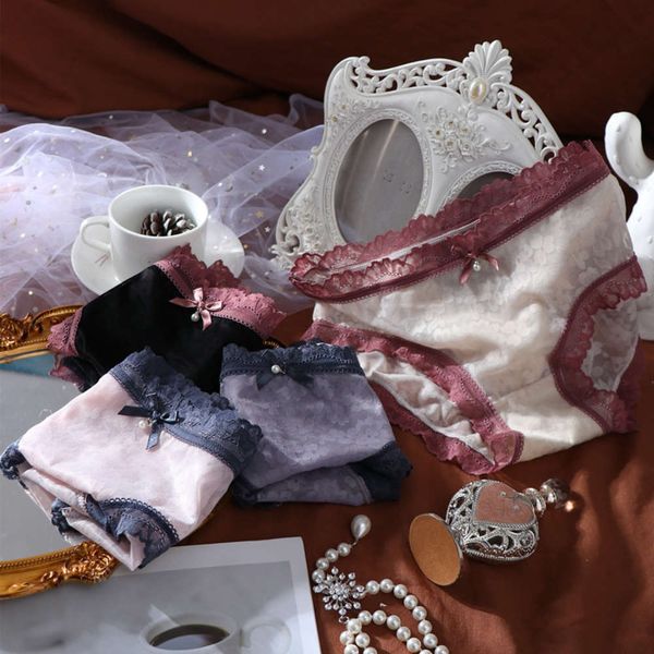 meizhai same style lace underwear women's cotton crotch middle waist traceless french breathable triangle underpants hip lifting, Black;pink
meizhai same style lace underwear women's cotton crotch middle waist traceless french breathable triangle underpants hip lifting, Black;pink