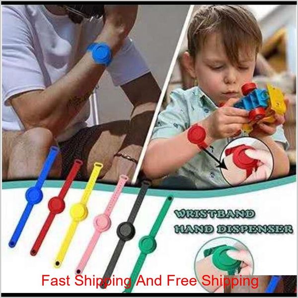 new home wristband hand dispenser kid silica gel hand sanitizer dispensing wearable dispenser pumps disinfect qylzgm toys2010
new home wristband hand dispenser kid silica gel hand sanitizer dispensing wearable dispenser pumps disinfect qylzgm toys2010