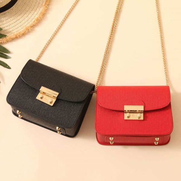 luxury herme handbags storage paul women 2021 new women's korean version simple versatile lock chain small square
luxury herme handbags storage paul women 2021 new women's korean version simple versatile lock chain small square