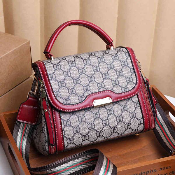 2022 new factory wholesale small bag women's ins shoulder strap single shoulder messenger bag
2022 new factory wholesale small bag women's ins shoulder strap single shoulder messenger bag