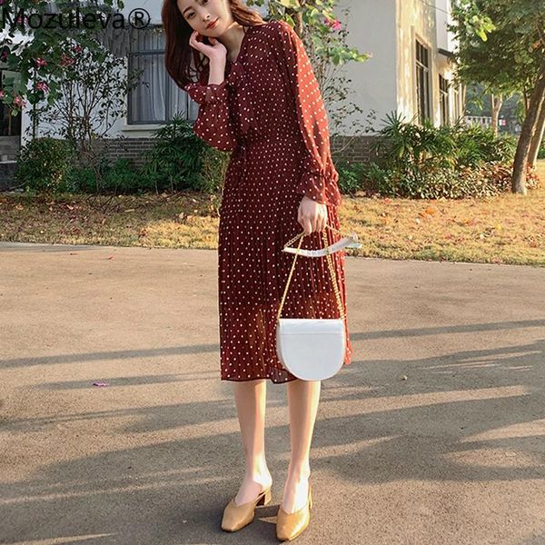 casual dresses bornsraladies vintage fashion polka dot print dress bow neck lace-up slim waist women chiffon 2021 spring femme vestidos, Black;gray
casual dresses bornsraladies vintage fashion polka dot print dress bow neck lace-up slim waist women chiffon 2021 spring femme vestidos, Black;gray