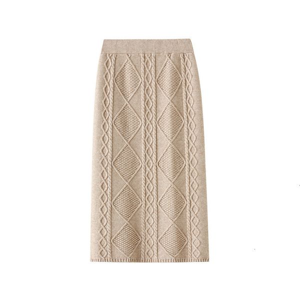 2021 spring new basic bodycon knitted elegant stretch high waist midi women thick casual skirt faldas jupe saia i8px, Black
2021 spring new basic bodycon knitted elegant stretch high waist midi women thick casual skirt faldas jupe saia i8px, Black