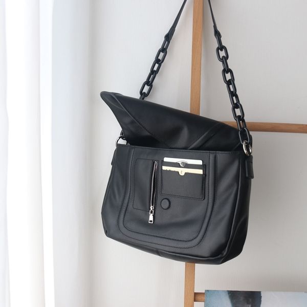 women luxurys designers bags 2021 spring and summer simple atmosphere korean leisure head leather designer handbag handbags totes crossbody
women luxurys designers bags 2021 spring and summer simple atmosphere korean leisure head leather designer handbag handbags totes crossbody