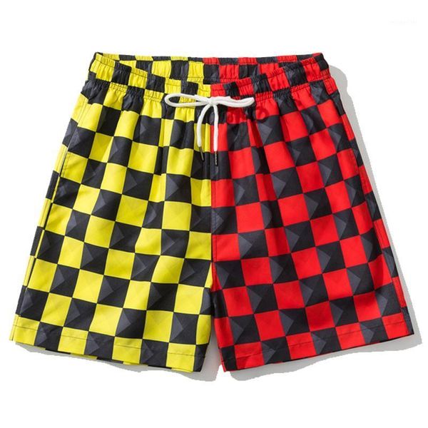 plaid printing shorts men streetwear checkered elastic waist running basketball outdoor loose men's beach, White;black
plaid printing shorts men streetwear checkered elastic waist running basketball outdoor loose men's beach, White;black