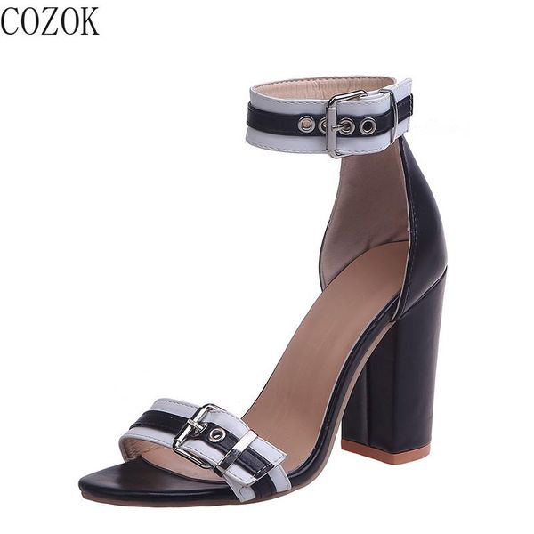 casual women's sandals with special buckle design ankle straps fashion all-match women's sandals 2021, Black
casual women's sandals with special buckle design ankle straps fashion all-match women's sandals 2021, Black