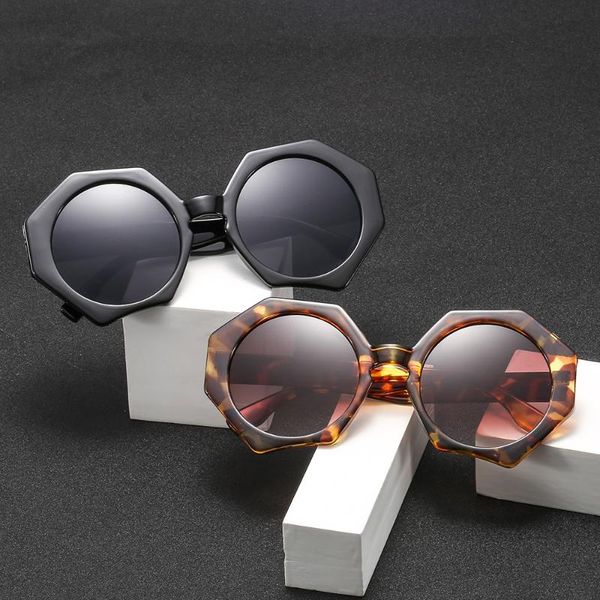 sunglasses mincl fashion round women retro 2021 leopard black vintage punk sun glasses for men brand designer uv400 nx, White;black
sunglasses mincl fashion round women retro 2021 leopard black vintage punk sun glasses for men brand designer uv400 nx, White;black