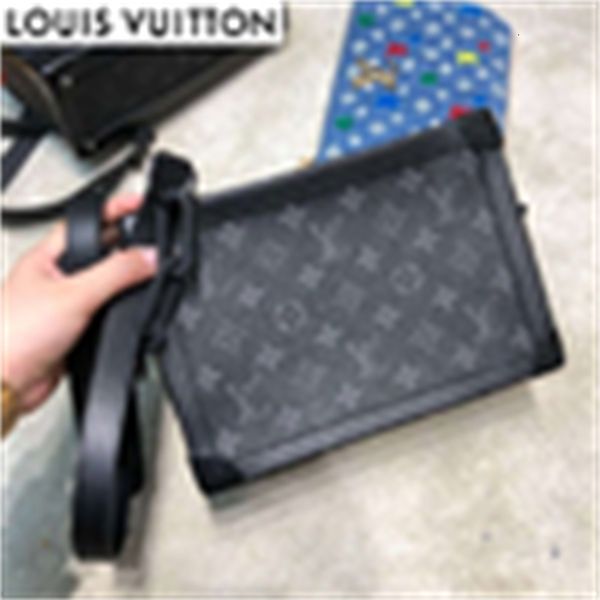 iconic brand shoulder designer bags luxury bags y16j body black handbags flower messenger shoulder totes messenger cross messenger bag men t, Black;red
iconic brand shoulder designer bags luxury bags y16j body black handbags flower messenger shoulder totes messenger cross messenger bag men t, Black;red