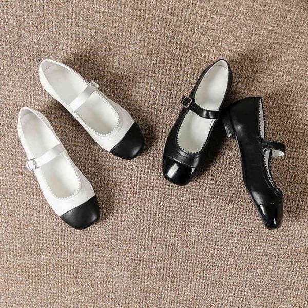 qiangshengda mary jane women's french square head button white flat sole small leather single shoes, Black
qiangshengda mary jane women's french square head button white flat sole small leather single shoes, Black