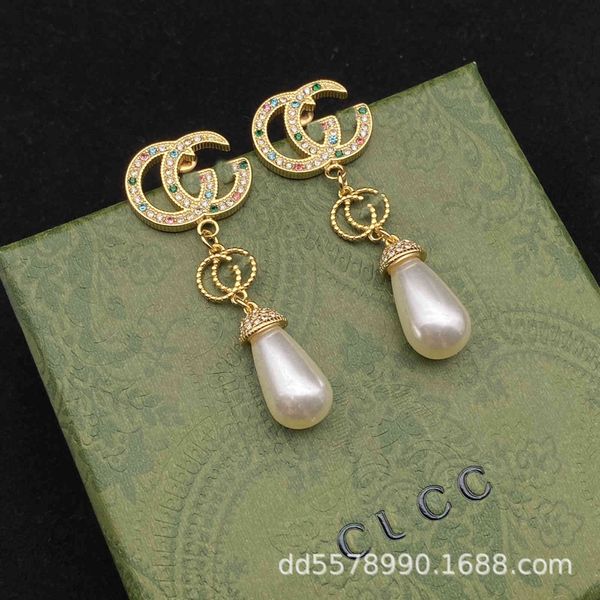 design jewelry gujia double letter water drop earrings fashion street shooting goddess 925 silver needle elegant color diamond
design jewelry gujia double letter water drop earrings fashion street shooting goddess 925 silver needle elegant color diamond